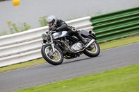 Vintage-motorcycle-club;eventdigitalimages;mallory-park;mallory-park-trackday-photographs;no-limits-trackdays;peter-wileman-photography;trackday-digital-images;trackday-photos;vmcc-festival-1000-bikes-photographs